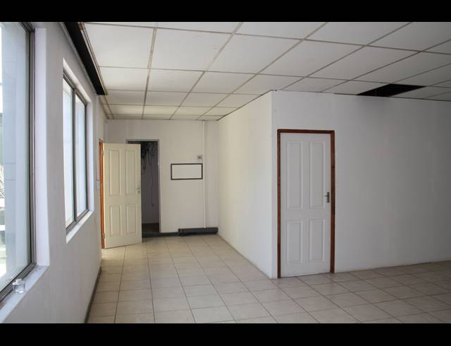 Office property to rent in ANDERBOLT